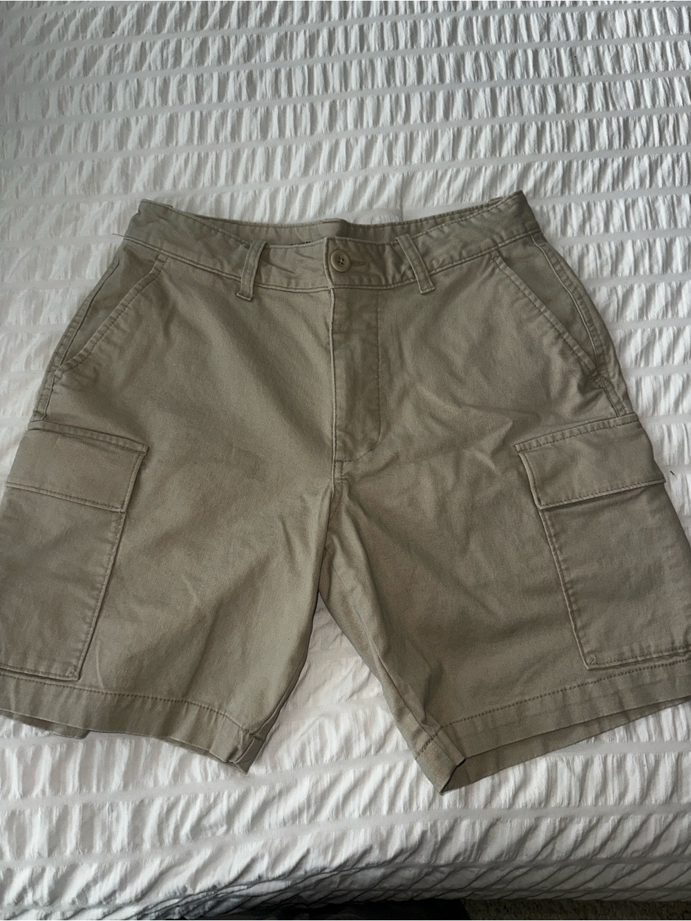 Old Navy LIKE NEW Men’s Khaki Chino Shorts Size 31 Lived In Straight Cargo